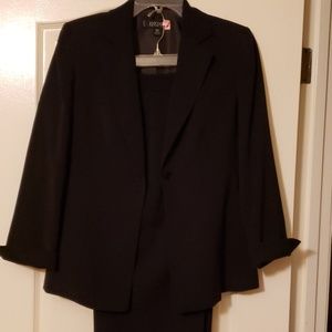 Black Kasper pant suit